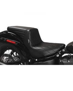 Le Pera LYF-590DM Black Kickflip 2-Up Seat Diamond Harley M8 FXFB 18-20